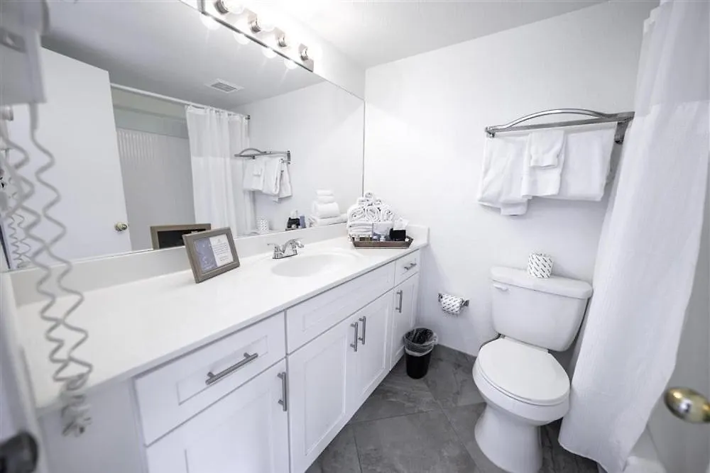 116 Fully Furnished 1Br Suite-Prime Location Scottsdale 0*,